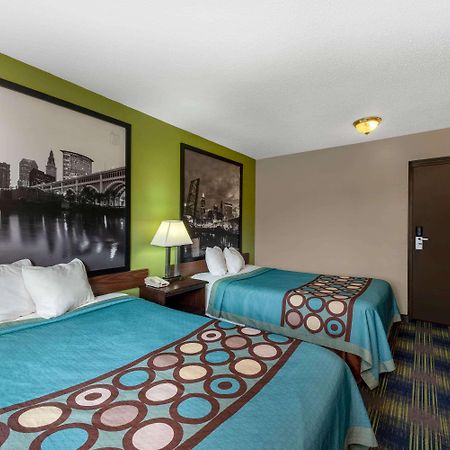 Super 8 Cleveland Hotel North Ridgeville Eksteriør billede